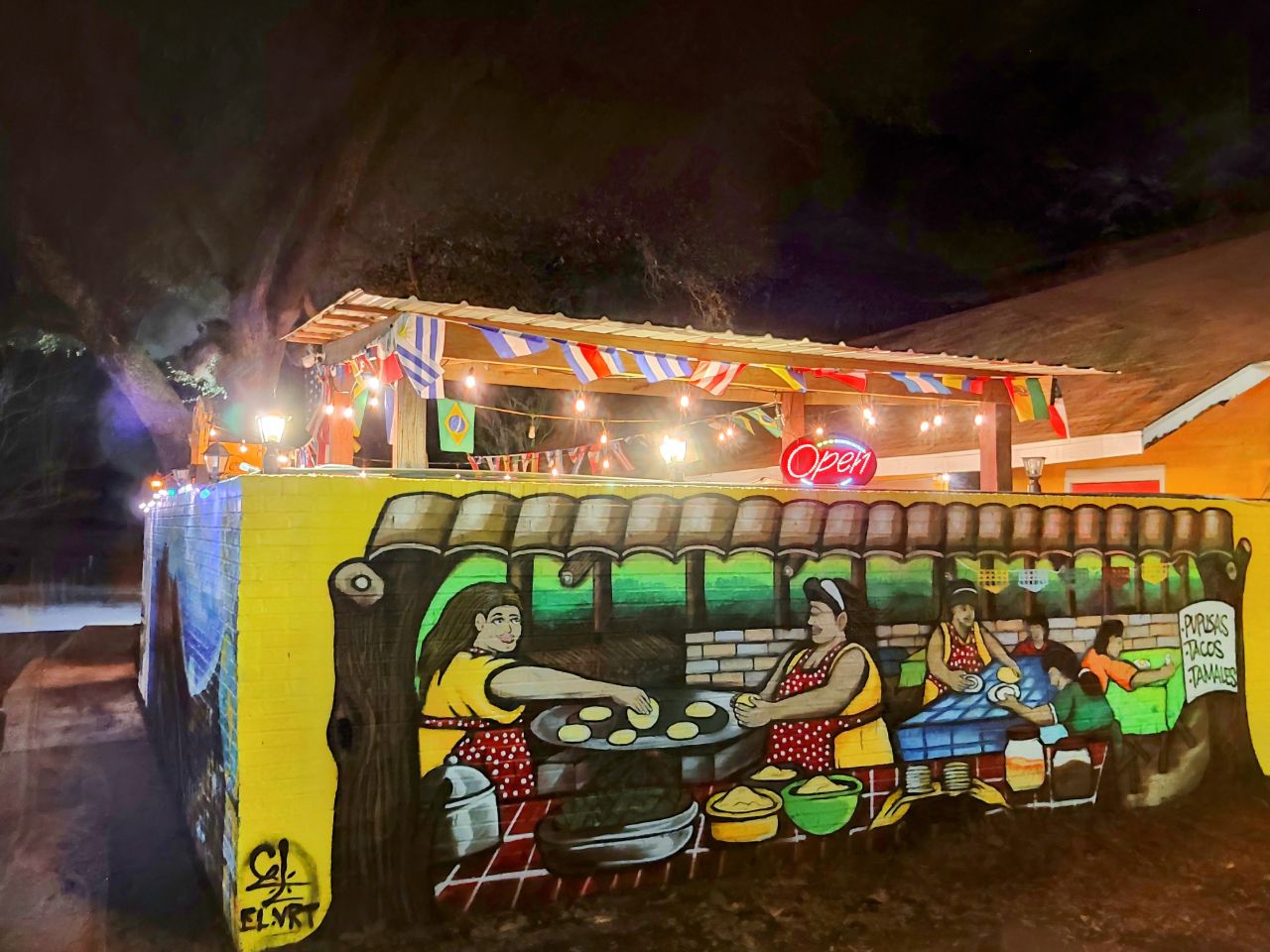 El Milagro y Taqueria y Pupuseria Mobile Alabama 1